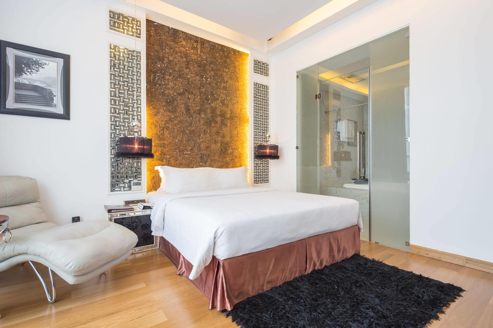 A&Em Hai Ba Trung Hotel Cidade de Ho Chi Minh Exterior foto