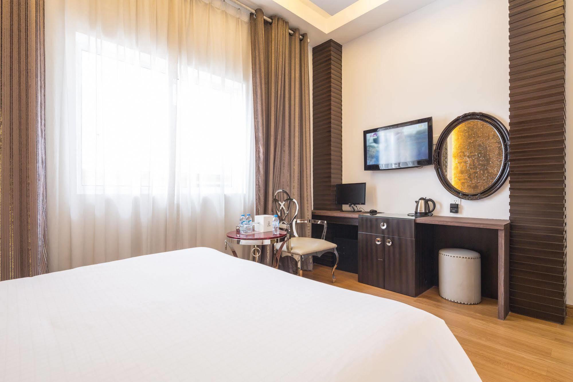 A&Em Hai Ba Trung Hotel Cidade de Ho Chi Minh Exterior foto